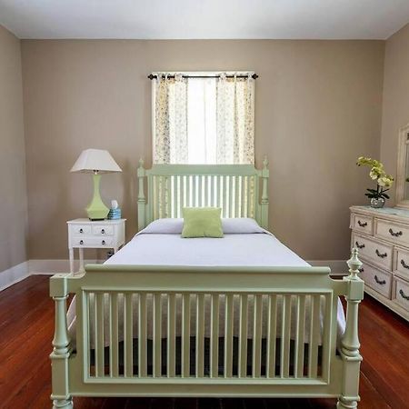 Agatha'S Historic Home Free Parking Wi-Fi Deck Mobile Bagian luar foto